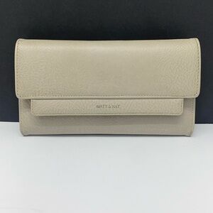 Matt & Nat ILDA VEGAN WALLET - DWELL